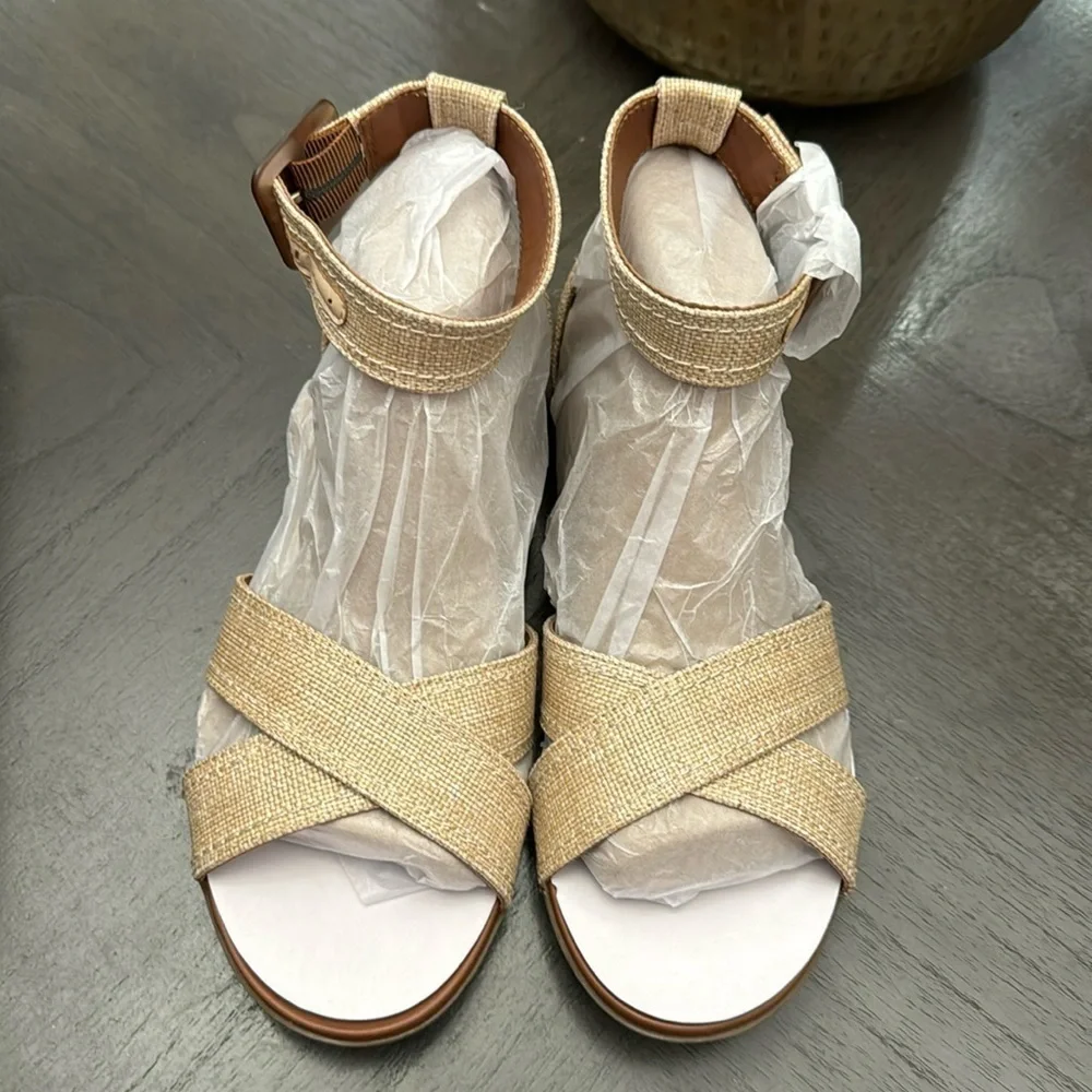 Naturalizer Women Sausalito Natural Strappy Sandals